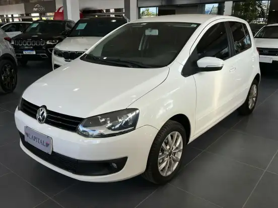 VOLKSWAGEN-FOX-1.0 MI 8V FLEX 4P MANUAL VOLKSWAGEN-FOX-2014