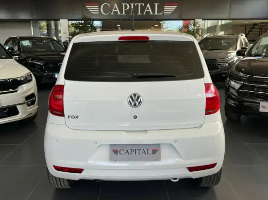 VOLKSWAGEN-FOX-1.0 MI 8V FLEX 4P MANUAL VOLKSWAGEN-FOX-2014