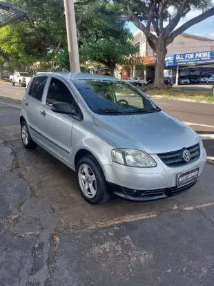 VOLKSWAGEN-FOX-1.0 MI 8V FLEX 4P MANUAL VOLKSWAGEN-FOX-2009