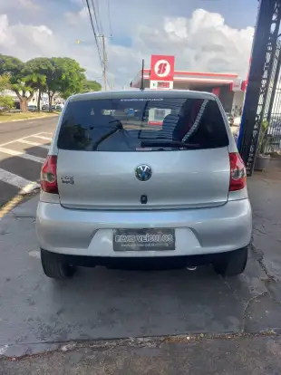 VOLKSWAGEN-FOX-1.0 MI 8V FLEX 4P MANUAL VOLKSWAGEN-FOX-2009