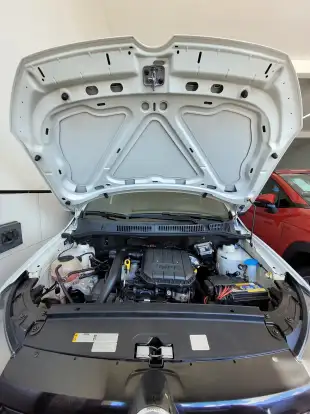 VOLKSWAGEN-FOX-2017
