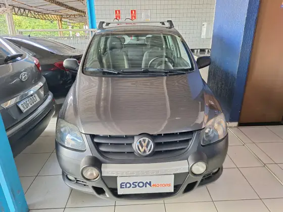 VOLKSWAGEN FOX 1.6 MI 8V FLEX 4P MANUAL