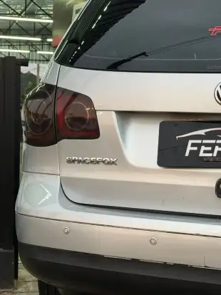 VOLKSWAGEN-FOX-2008