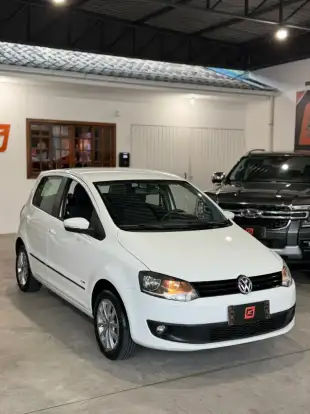 VOLKSWAGEN-FOX-1.6 MI PRIME 8V FLEX 4P AUTOMATIZADO VOLKSWAGEN-FOX-2012