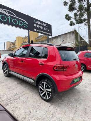 VOLKSWAGEN-FOX-2021
