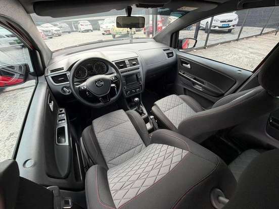 VOLKSWAGEN-FOX-1.6 MSI TOTAL FLEX CONNECT 4P MANUAL VOLKSWAGEN-FOX-2021