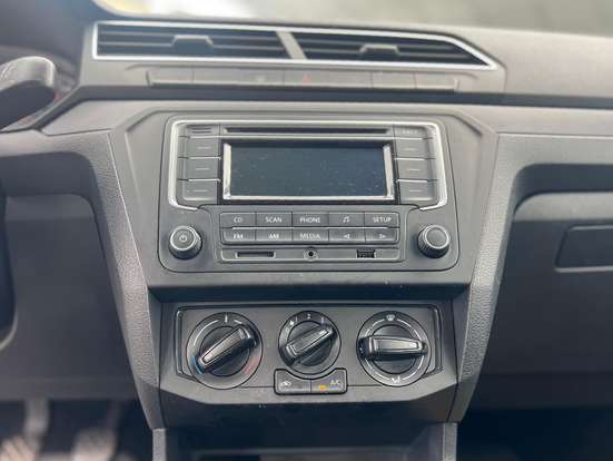 VOLKSWAGEN-GOL-2022