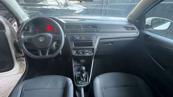 VOLKSWAGEN-GOL-2021