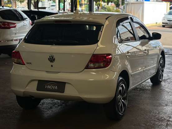 VOLKSWAGEN-GOL-2012