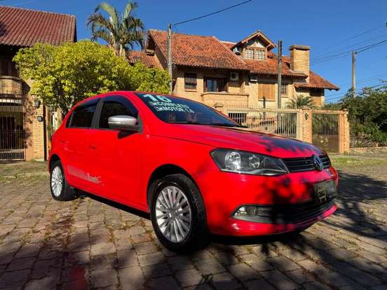 VOLKSWAGEN-GOL-2015