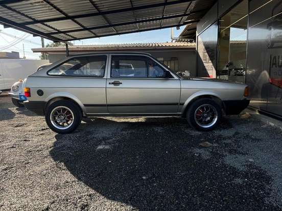 VOLKSWAGEN-GOL-1988