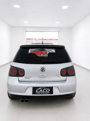 VOLKSWAGEN-GOLF-2010