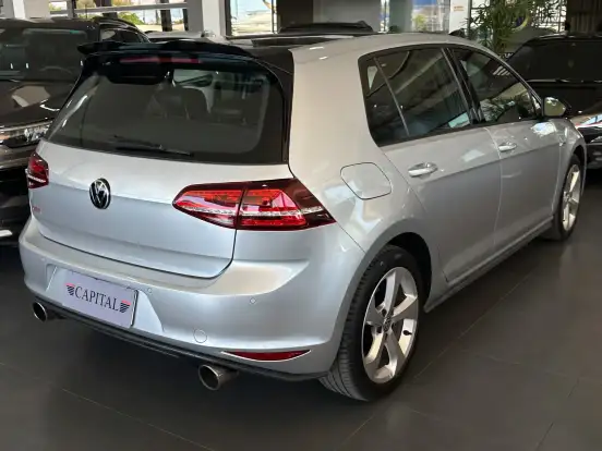 VOLKSWAGEN-GOLF-2.0 TSI GTI 16V TURBO GASOLINA 4P AUTOMÁTICO VOLKSWAGEN-GOLF-2017