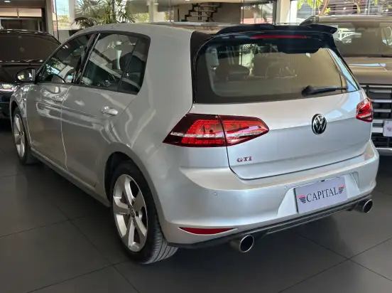 VOLKSWAGEN-GOLF-2.0 TSI GTI 16V TURBO GASOLINA 4P AUTOMÁTICO VOLKSWAGEN-GOLF-2017