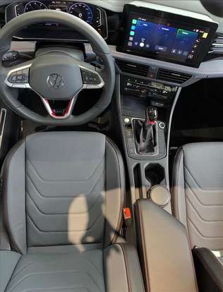 VOLKSWAGEN-JETTA-2025