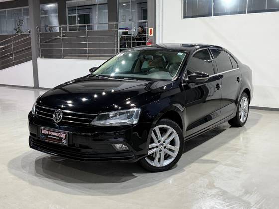VOLKSWAGEN JETTA 2.0 TSI HIGHLINE 211CV GASOLINA 4P TIPTRONIC