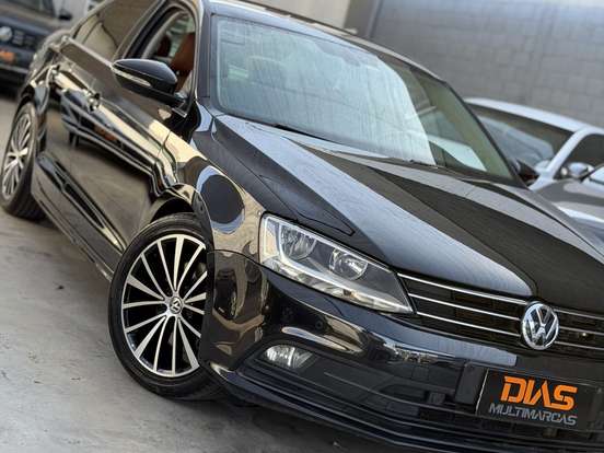 VOLKSWAGEN-JETTA-2016