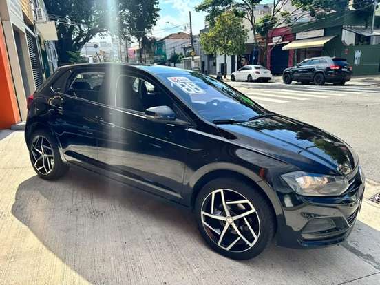 VOLKSWAGEN-POLO-2019