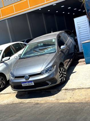 VOLKSWAGEN POLO 1.0 MPI MANUAL