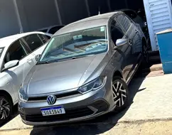 VOLKSWAGEN POLO 1.0 MPI MANUAL VOLKSWAGEN POLO 1.0 MPI MANUAL
