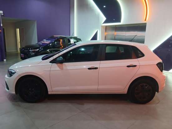 VOLKSWAGEN-POLO-2024