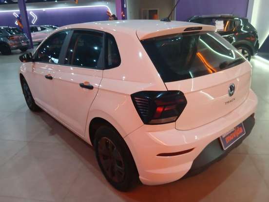 VOLKSWAGEN-POLO-2024