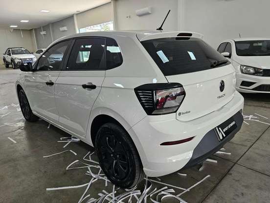 VOLKSWAGEN-POLO-2025