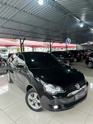 VOLKSWAGEN POLO SEDAN 1.6 MI 8V FLEX 4P AUTOMATIZADO