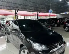 VOLKSWAGEN POLO SEDAN 1.6 MI 8V FLEX 4P AUTOMATIZADO VOLKSWAGEN POLO SEDAN 1.6 MI 8V FLEX 4P AUTOMATIZADO