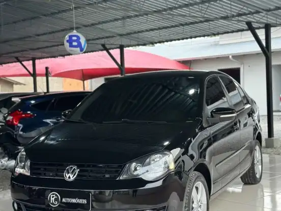 VOLKSWAGEN-POLO SEDAN-1.6 MI 8V FLEX 4P AUTOMATIZADO VOLKSWAGEN-POLO SEDAN-2014
