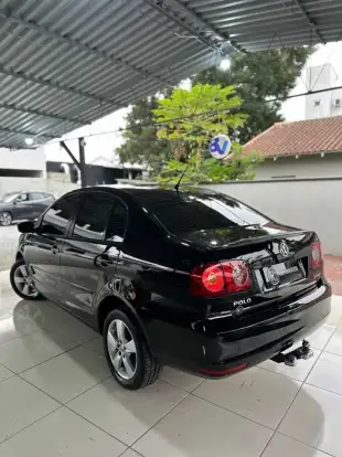 VOLKSWAGEN-POLO SEDAN-2014