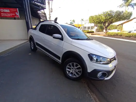 VOLKSWAGEN SAVEIRO 1.6 CROSS CD 16V FLEX 2P MANUAL