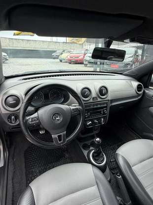 VOLKSWAGEN-SAVEIRO-2014
