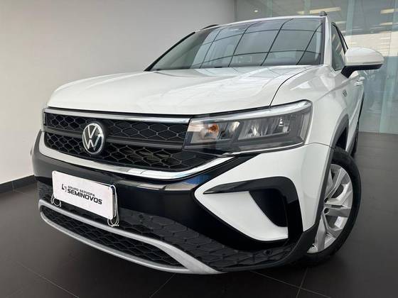 VOLKSWAGEN TAOS 1.4 250 TSI TOTAL FLEX COMFORTLINE AUTOMÁTICO