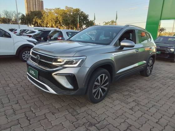 VOLKSWAGEN TAOS 1.4 250 TSI TOTAL FLEX HIGHLINE AUTOMÁTICO