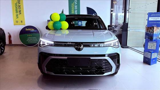 VOLKSWAGEN TAOS 1.4 250 TSI TOTAL FLEX HIGHLINE AUTOMÁTICO