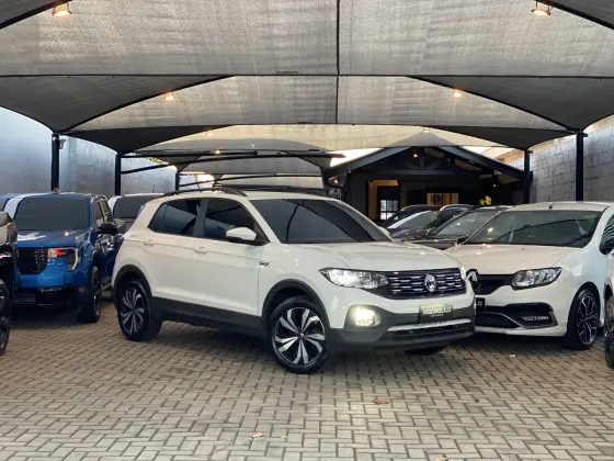 VOLKSWAGEN T-CROSS 1.0 200 TSI TOTAL FLEX COMFORTLINE AUTOMÁTICO