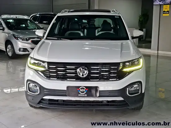 VOLKSWAGEN-T-CROSS-2021