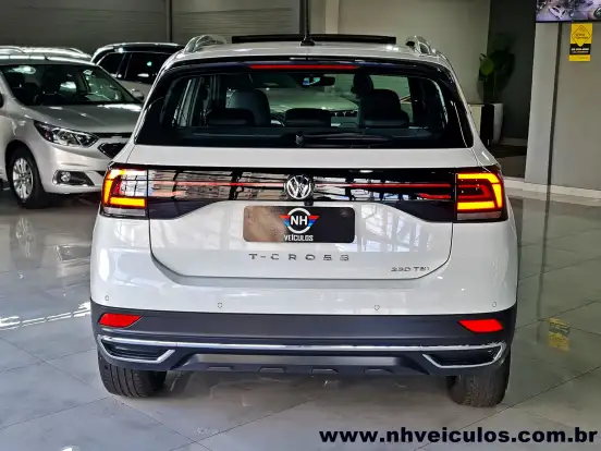VOLKSWAGEN-T-CROSS-1.4 250 TSI TOTAL FLEX HIGHLINE AUTOMÁTICO VOLKSWAGEN-T-CROSS-2021
