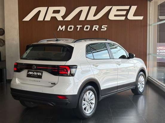 VOLKSWAGEN-T-CROSS-2023