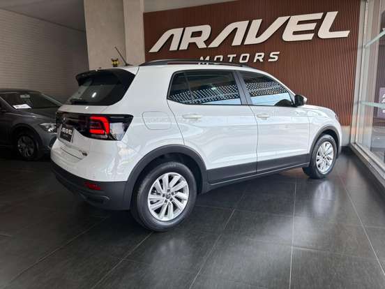 VOLKSWAGEN-T-CROSS-2023