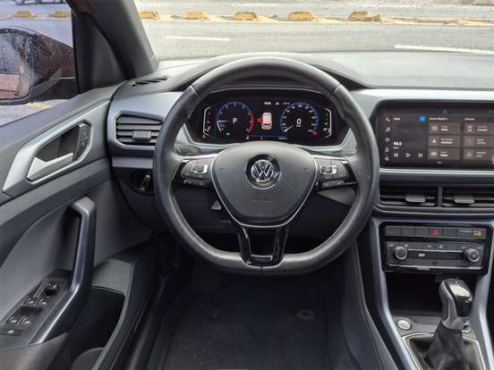 VOLKSWAGEN-T-CROSS-2021