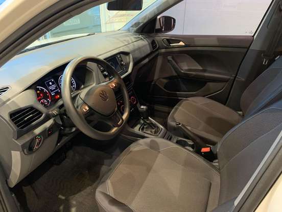 VOLKSWAGEN-T-CROSS-2024