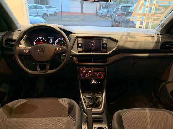 VOLKSWAGEN-T-CROSS-2024
