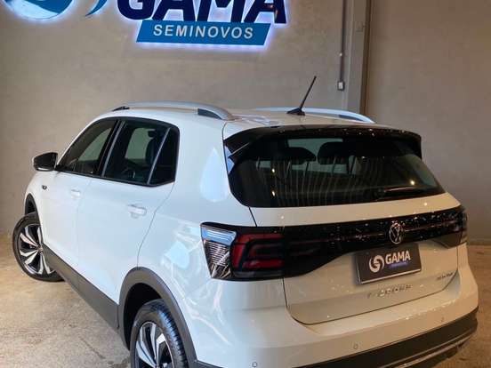 VOLKSWAGEN-T-CROSS-1.4 250 TSI TOTAL FLEX HIGHLINE AUTOMÁTICO VOLKSWAGEN-T-CROSS-2022