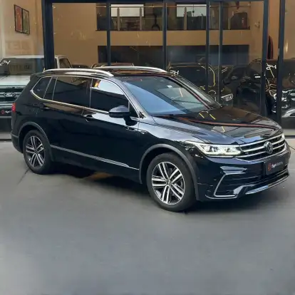 VOLKSWAGEN-TIGUAN-2024