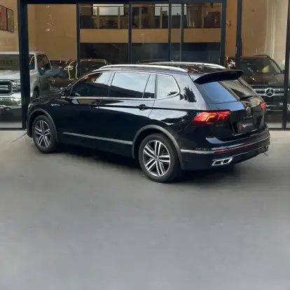 VOLKSWAGEN-TIGUAN-2024