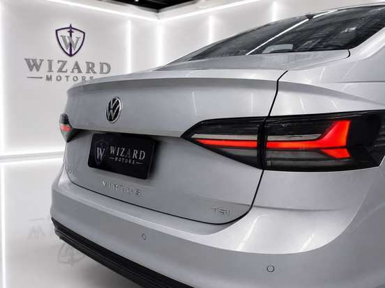 VOLKSWAGEN-VIRTUS-2024