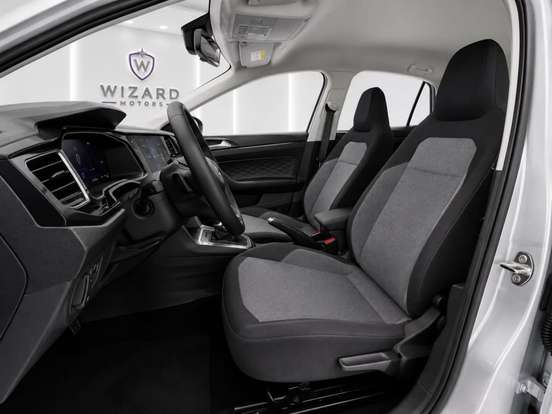 VOLKSWAGEN-VIRTUS-2024