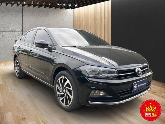 VOLKSWAGEN VIRTUS 1.0 200 TSI HIGHLINE AUTOMÁTICO